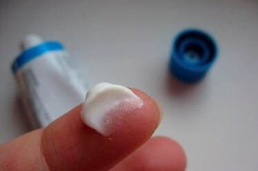 Ziedes dzemdes kakla osteohondrozes ārstēšanai
